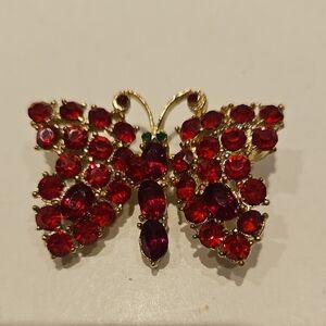 Beautiful Red Rhinestone & Goldtone Butterfly Brooch